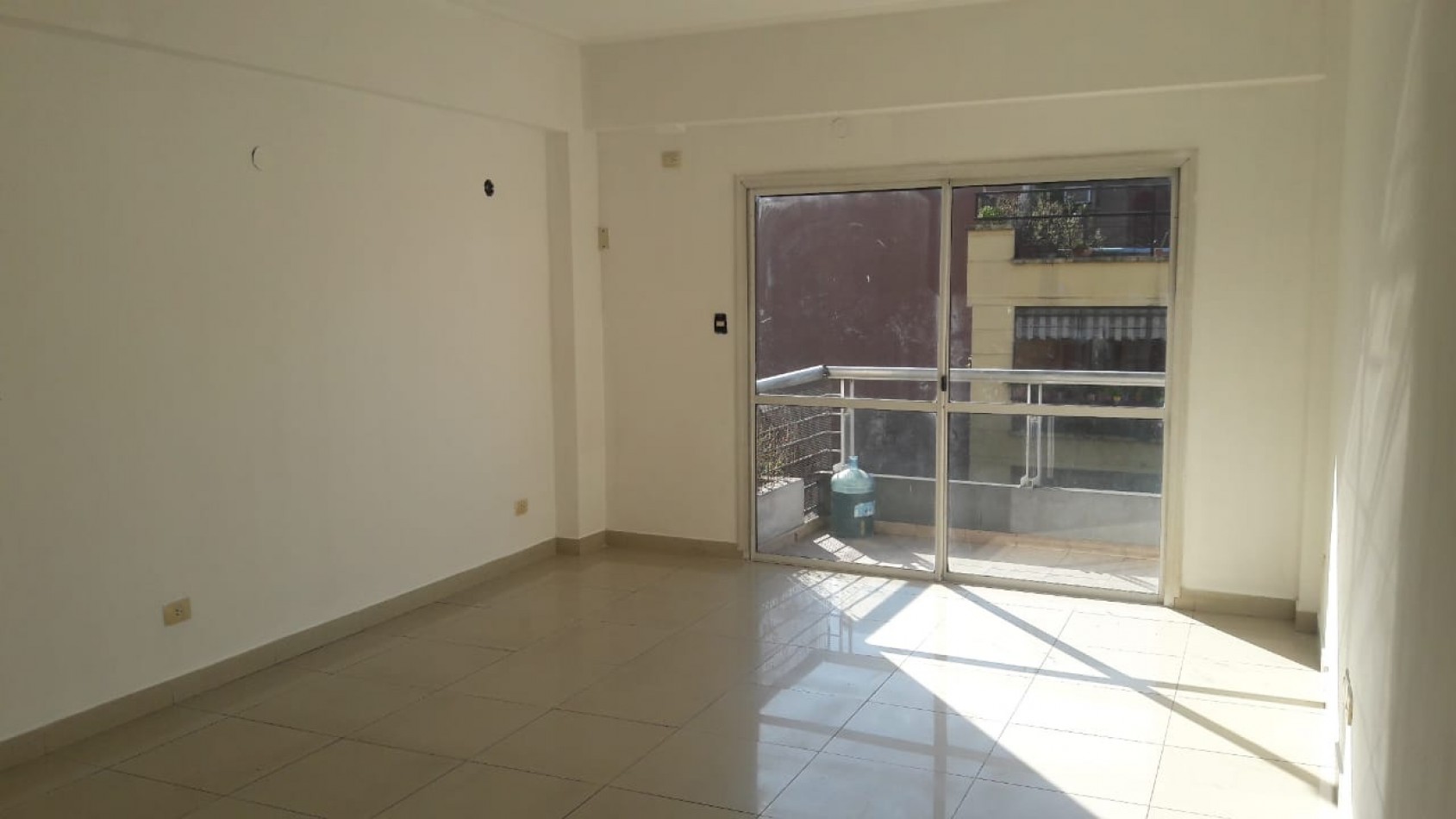 Departamento- Balcarce al 500 