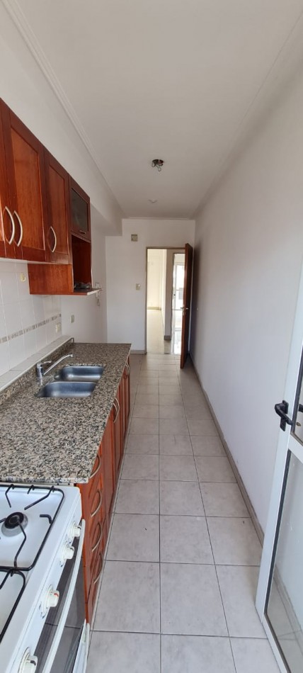 Departamento- Balcarce al 500 