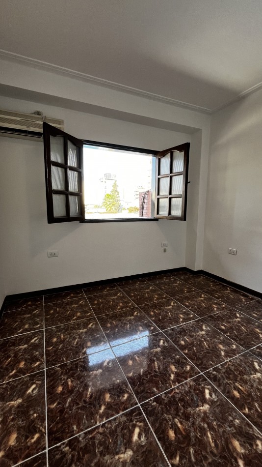 DEPARTAMENTO EN VENTA SAN LORENZO 600