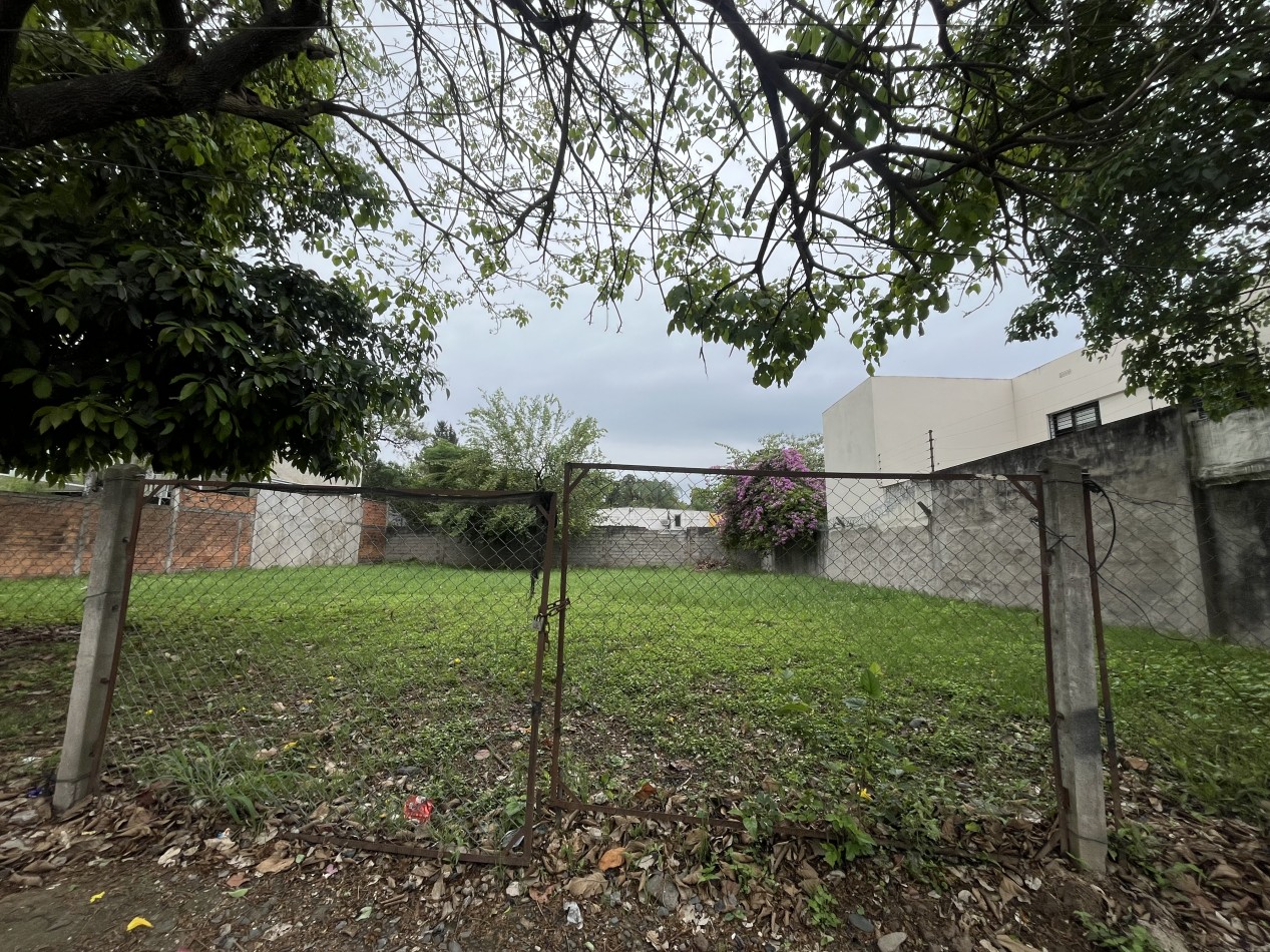 IMPORTANTE TERRENO EN VENTA RECONQUISTA Y AVENIDA ACONQUIJA 