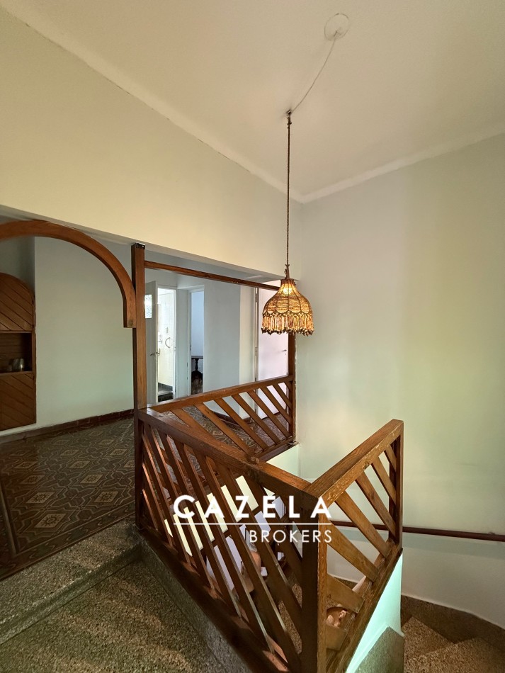 CASA EN VENTA EN AV. AVELLANEDA AL 600