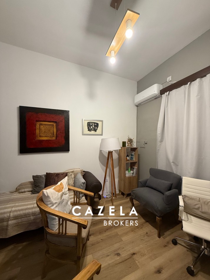 CASA EN VENTA EN AV. AVELLANEDA AL 600