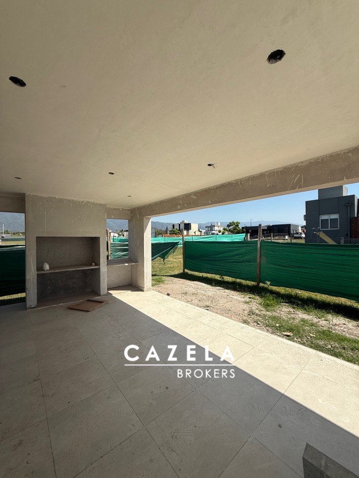 CASA A ESTRENAR EN BARRIO PRIVADO LAS CAÑAS 