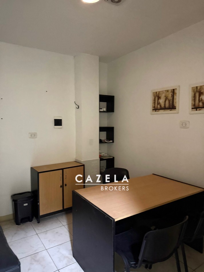 Casa en alquiler comercial Av. Sarmiento 1254