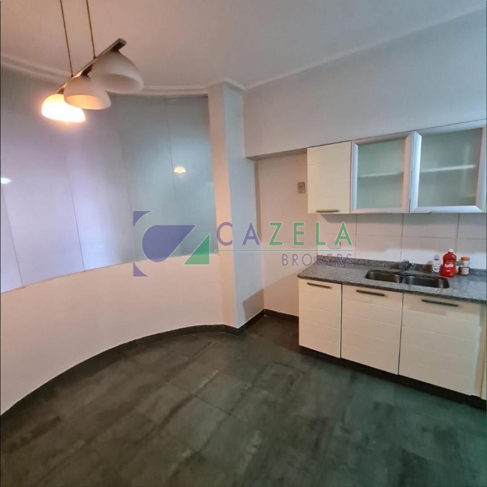 DEPARTAMENTO EN VENTA EN CALLE LAPRIDA AL 600