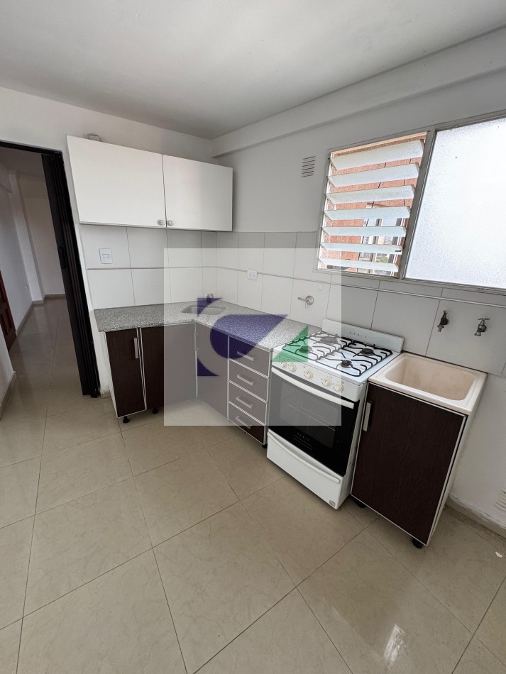 DEPARTAMENTO EN ALQUILER EN GENERAL PAZ AL 900