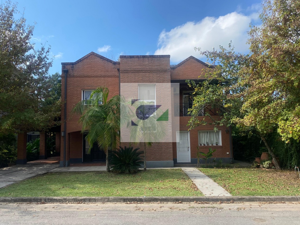 CASA EN VENTA EN COUNTRY DEL PILAR