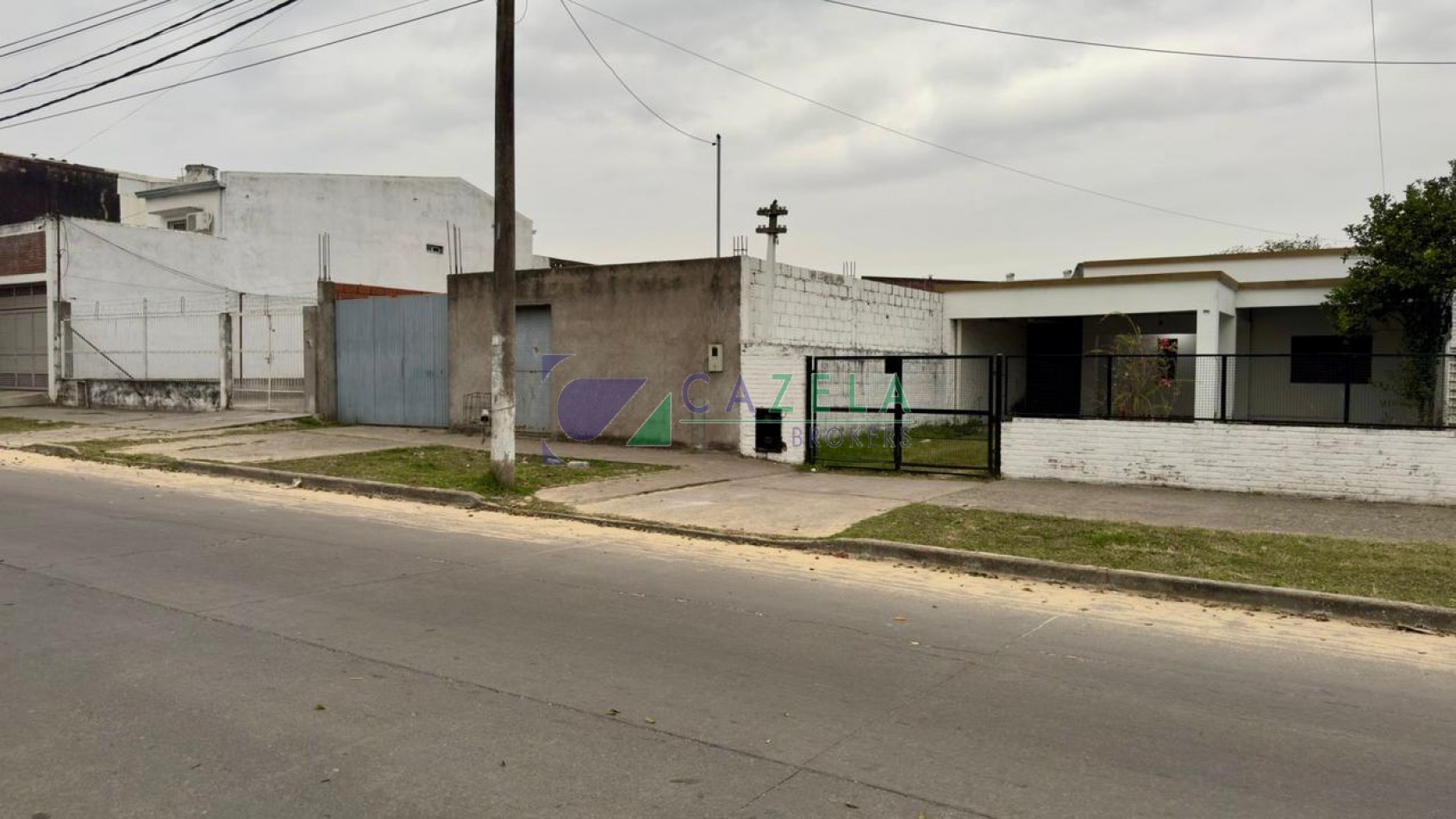 TERRENO EN VENTA EN SARGENTO CABRAL AL 600