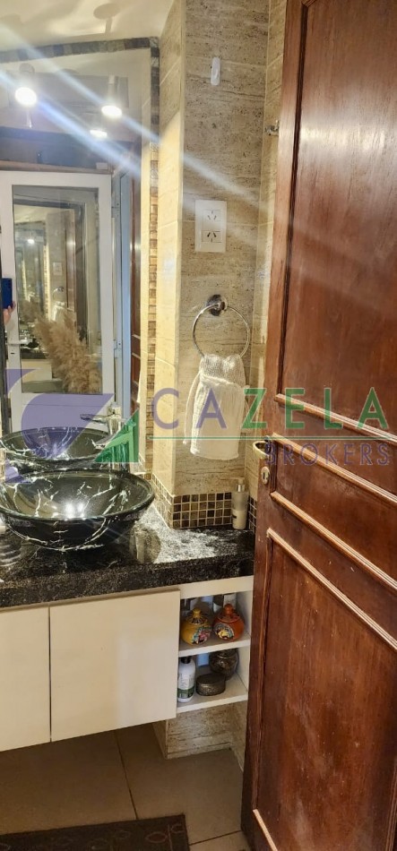 CASA EN VENTA EN PASAJE FERNANDEZ AL 4000