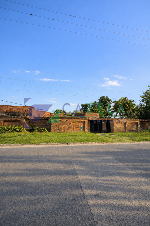 TERRENO EN VENTA EN FERMIN CARIOLA AL 2000