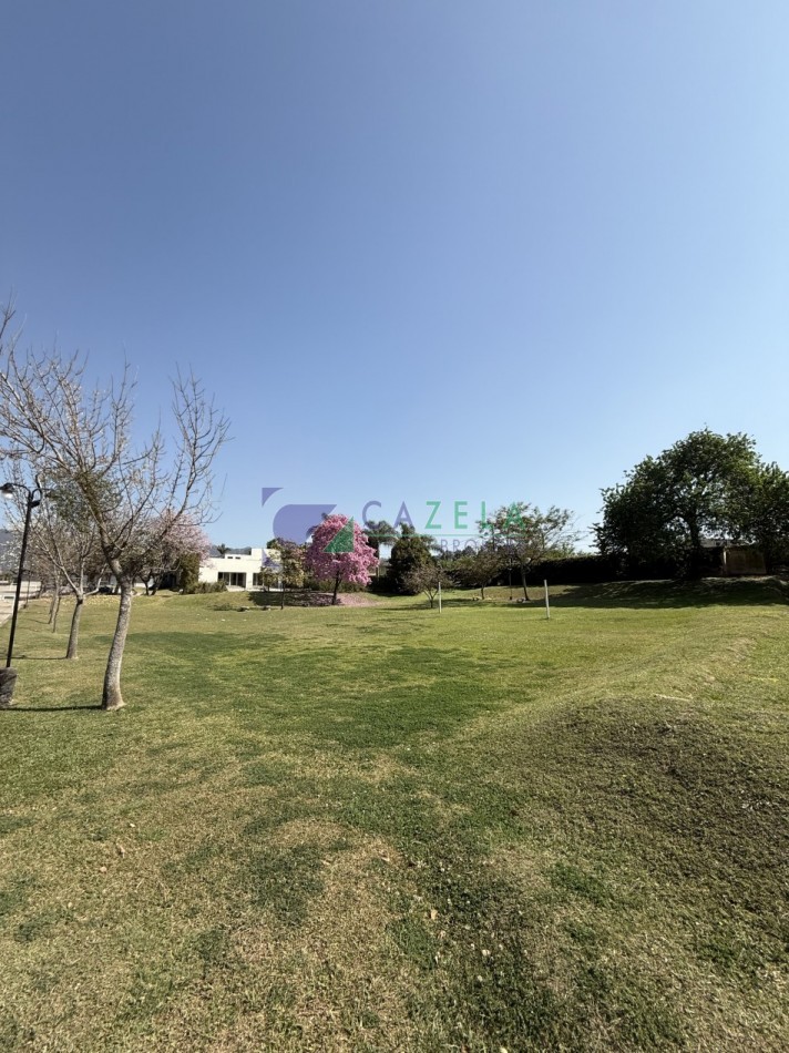 TERRENO EN VENTA COUNTRY DEL PILAR 