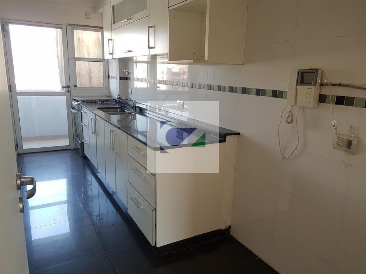 DEPARTAMENTO PREMIUM EN VENTA BALCARCE 500