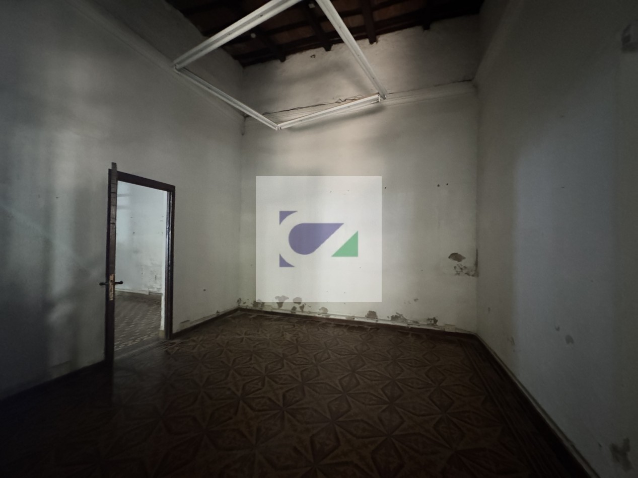 CASA ALQUILER COMERCIAL EN ALQUILER BALCARCE 1111
