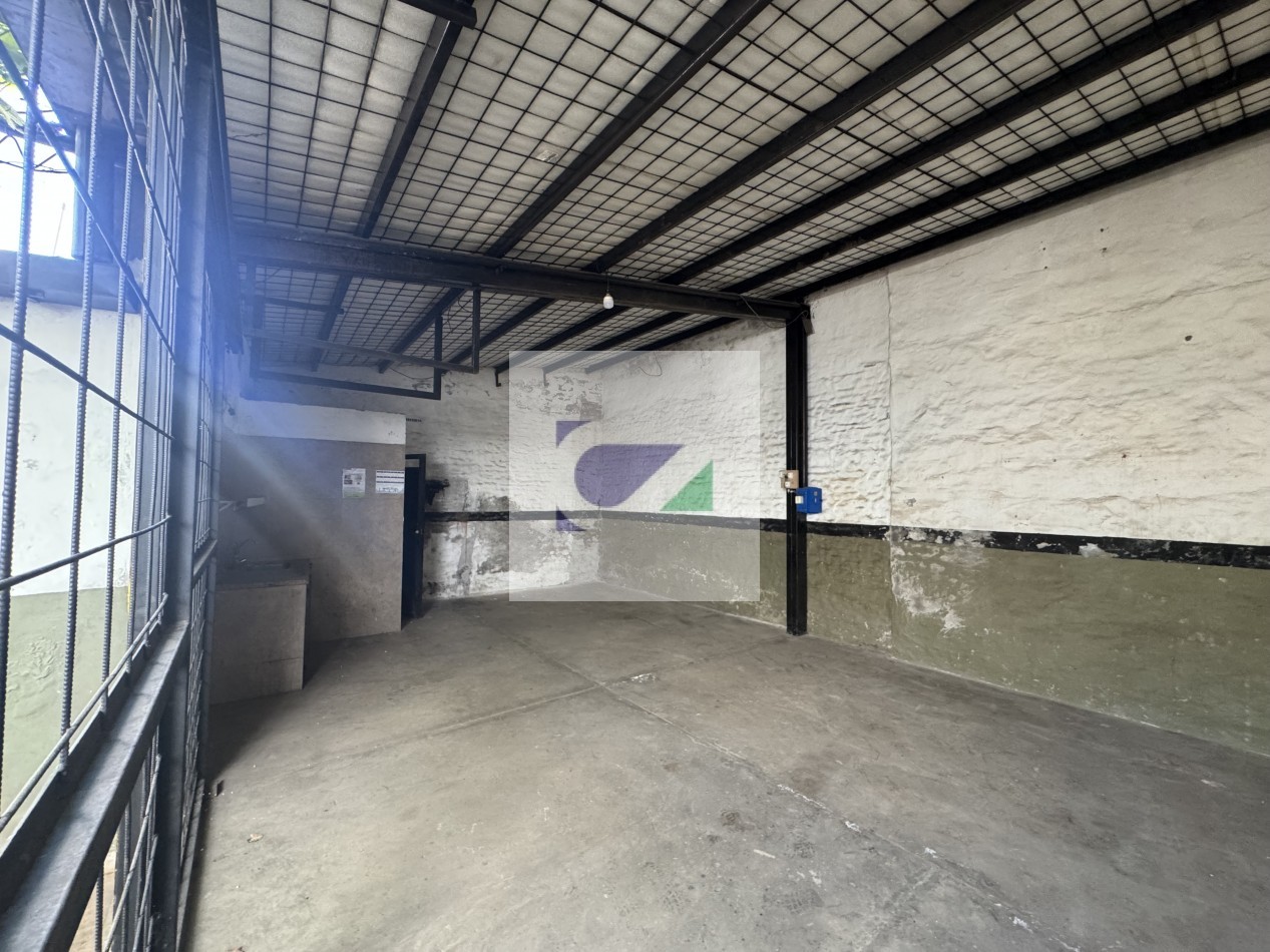 CASA ALQUILER COMERCIAL EN ALQUILER BALCARCE 1111