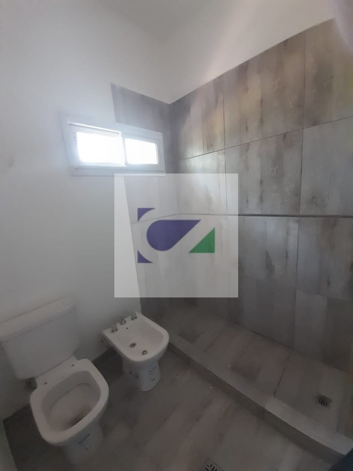 CASA EVOLUTIVA EN PRADERAS DEL NOGAL