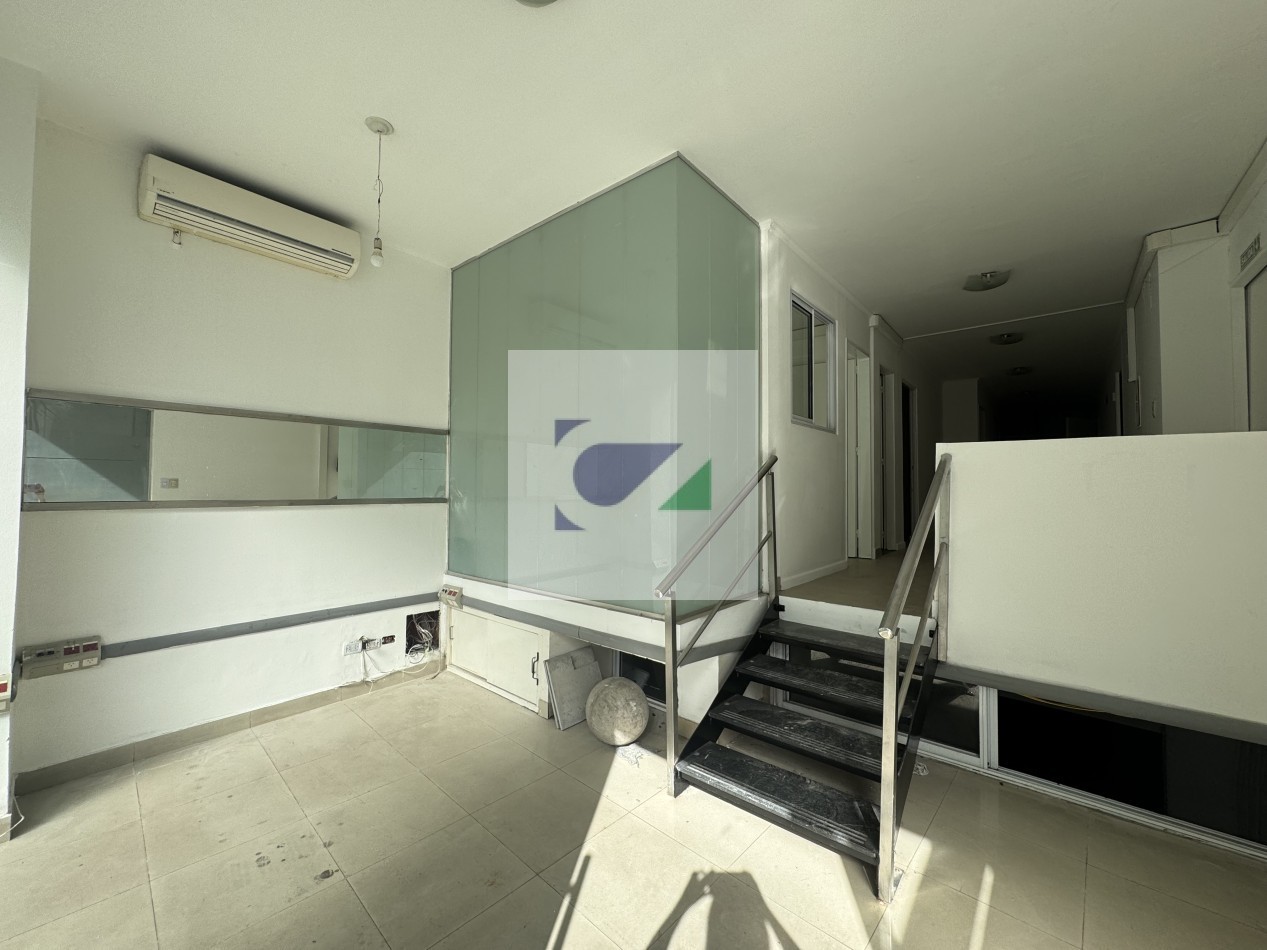 CONSULTORIOS EN ALQUILER EN BALCARCE 532
