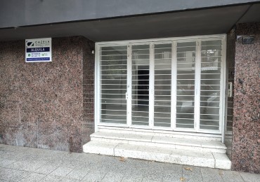 Alquiler | Local comercial a la calle San luis al 200 